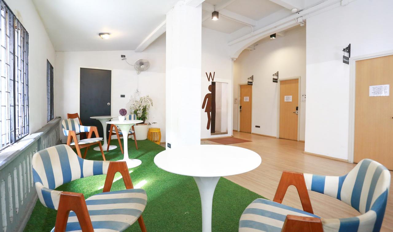 Oldtown Hostel Bangkok Ngoại thất bức ảnh