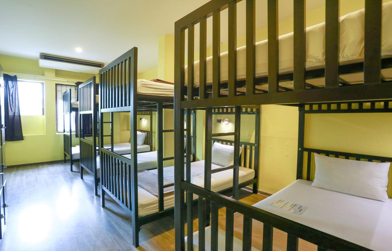 Oldtown Hostel Bangkok Ngoại thất bức ảnh
