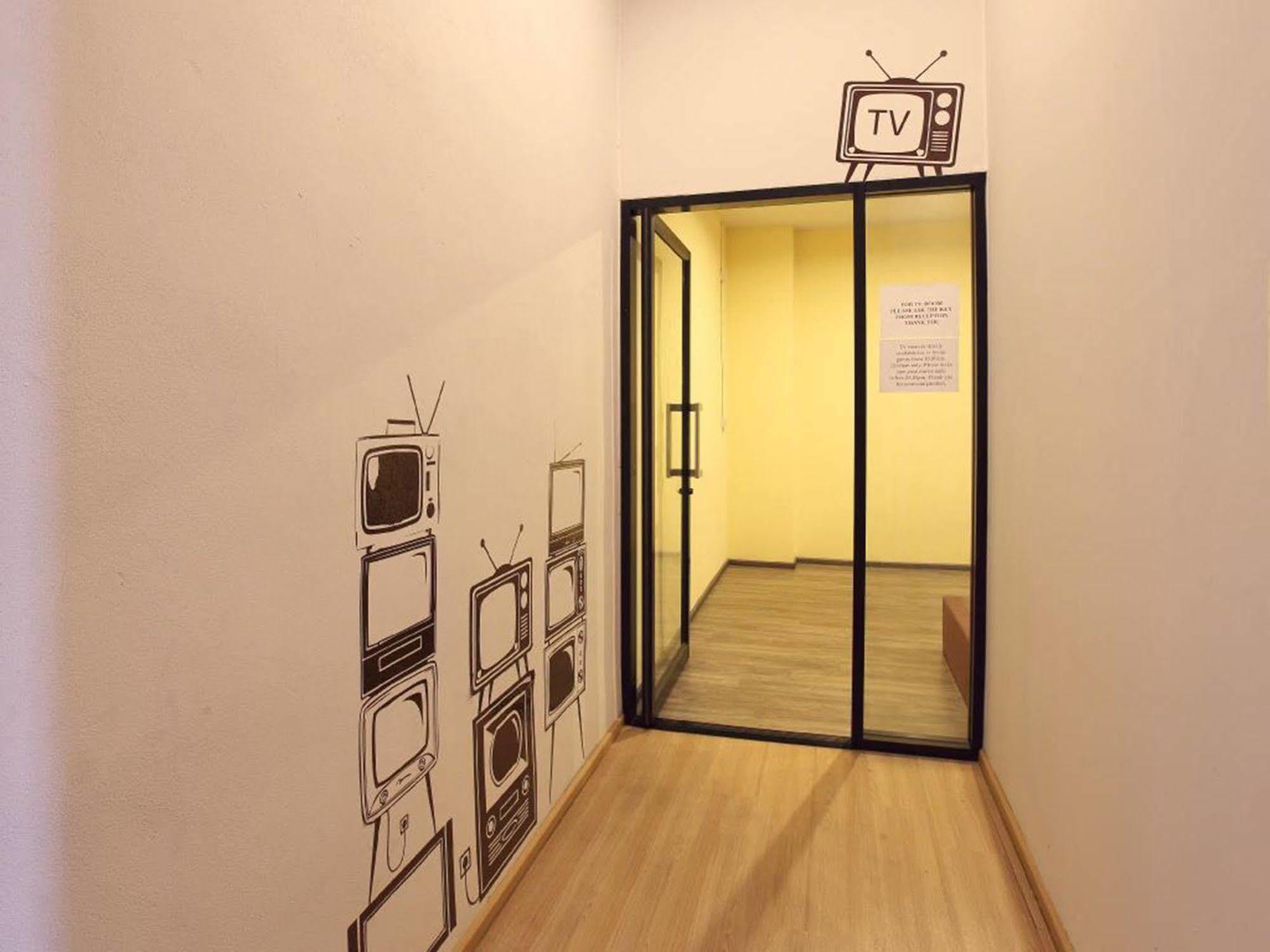 Oldtown Hostel Bangkok Ngoại thất bức ảnh
